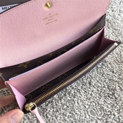 lv emilie wallet review